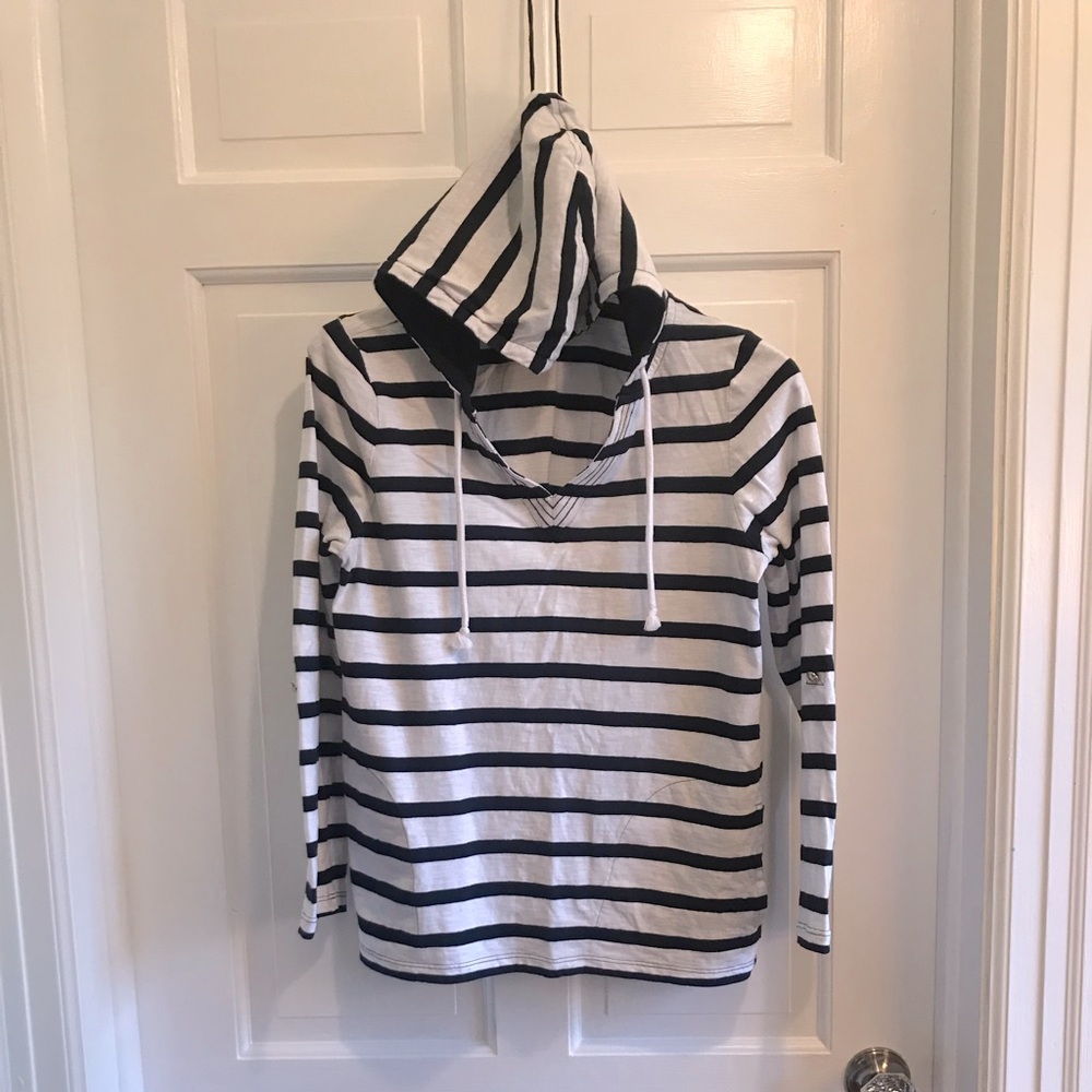 Hooded POCKETS White/Navy Shirt